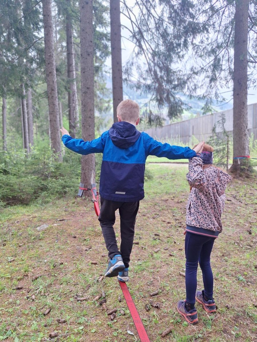 slackline_ (1)